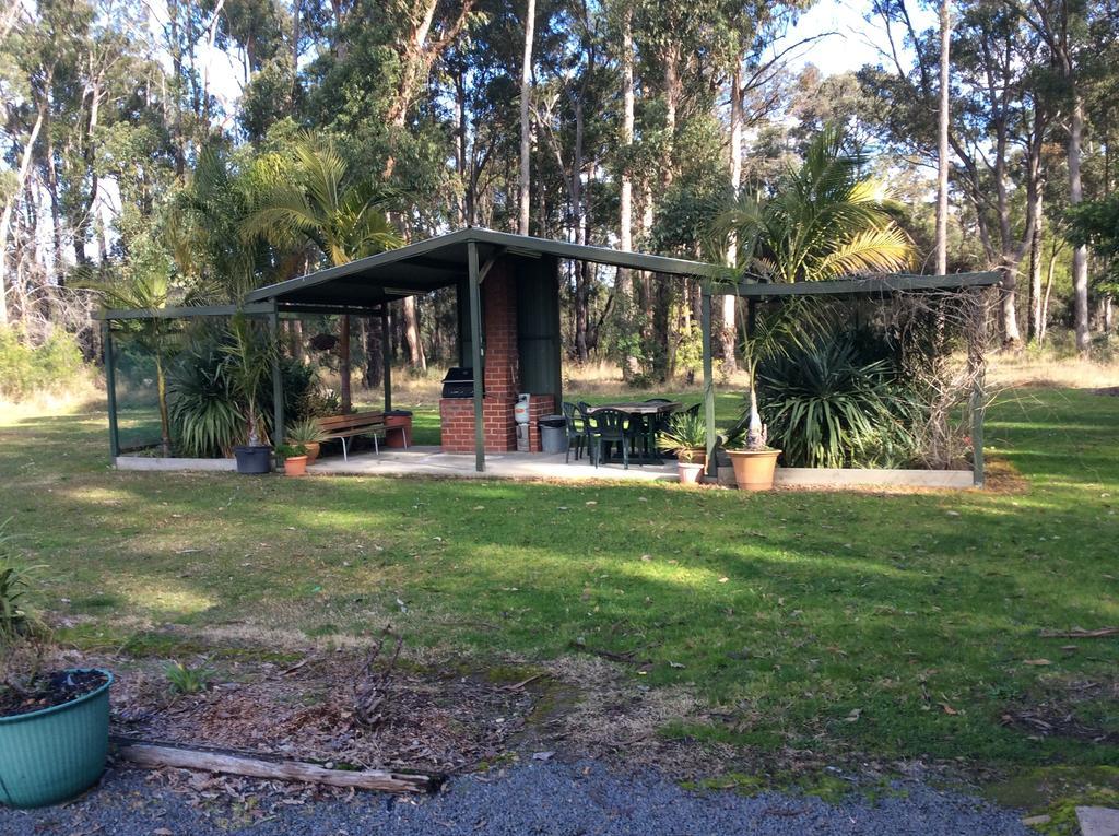 Snowy River Lodge Motel Orbost Dış mekan fotoğraf